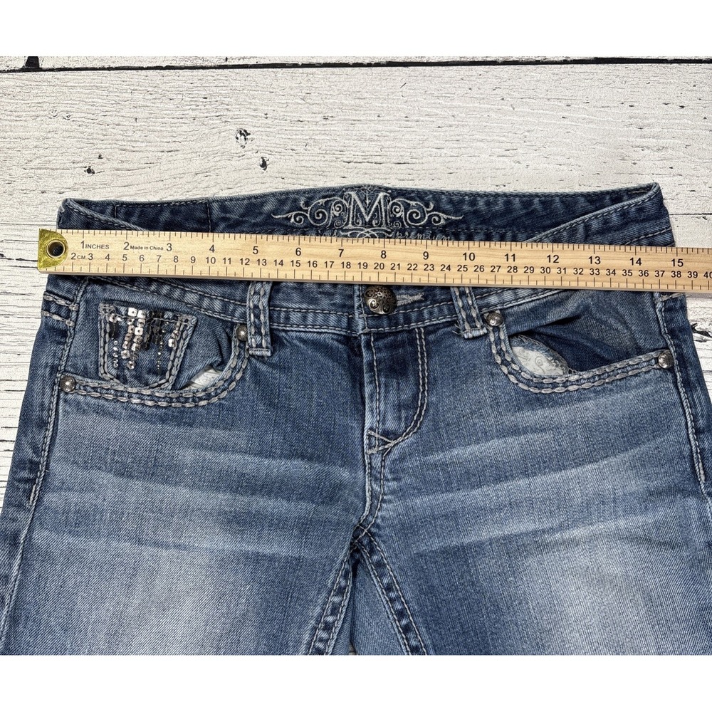 Maurice's Women's  Jeans‎ 3/4 Short  With  Embellished Pockets. - Picture 4 of 12